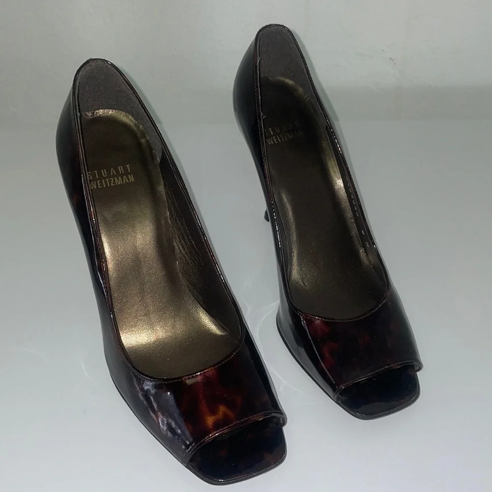 Stuart Weizmann career office square toe heels in turtoise shell size 8